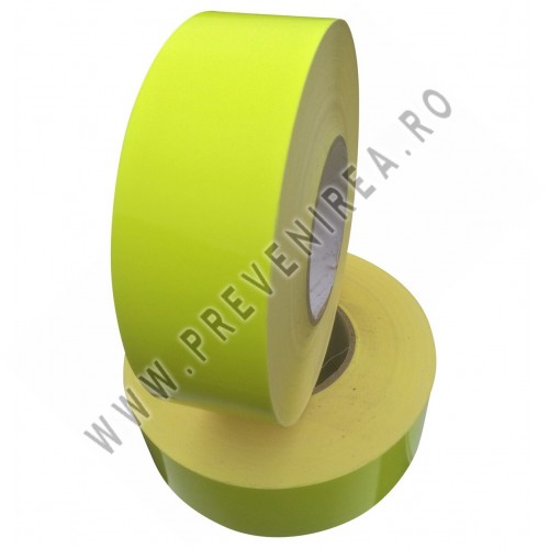 Banda Adezivă Reflectorizantă Fosforescentă – Siguranță și Vizibilitate Maximă Noaptea