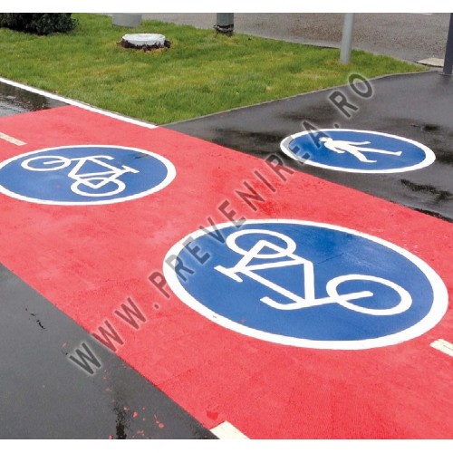 Marcaje cu benzi cu semne de marcare rutiera pentru biciclisti Marcaje cu benzi cu semne de marcare rutiera pentru biciclisti