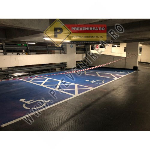 Marcaje pentru locuri de parcare persoane cu handicap