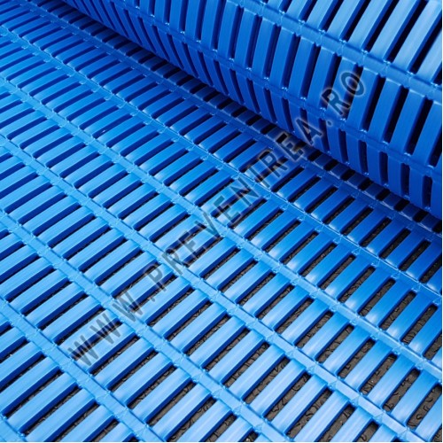 Covor pentru piscină  decupat la dimensiune