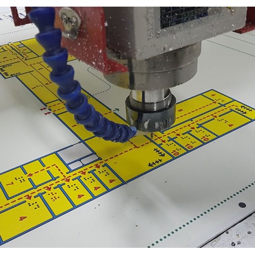 Plan de evacuare pentru nevazatori cu text in braille Plan de evacuare pentru nevazatori cu text in braille