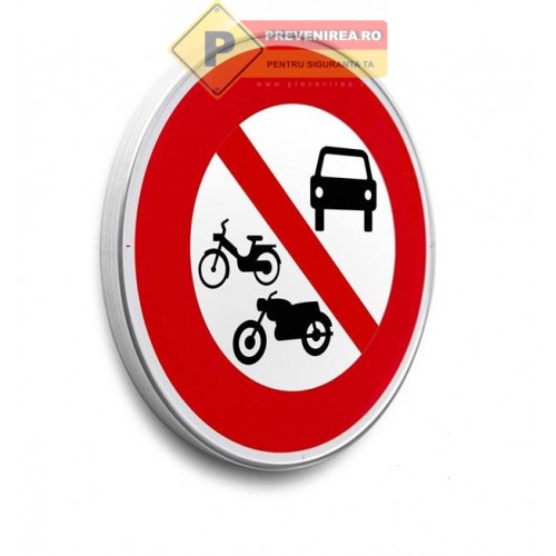 Indicatoare accesul interzis autovehiculelor si vehiculelor cu tractiune animala